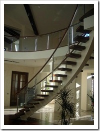 Варианты лестниц на второй этаж